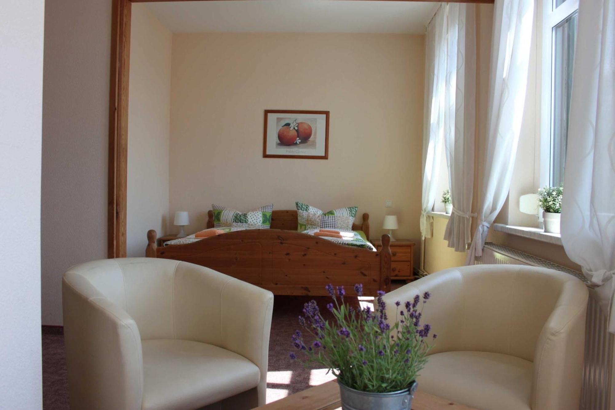Hotel Pension Am Stadtgraben à Lübbenau Extérieur photo