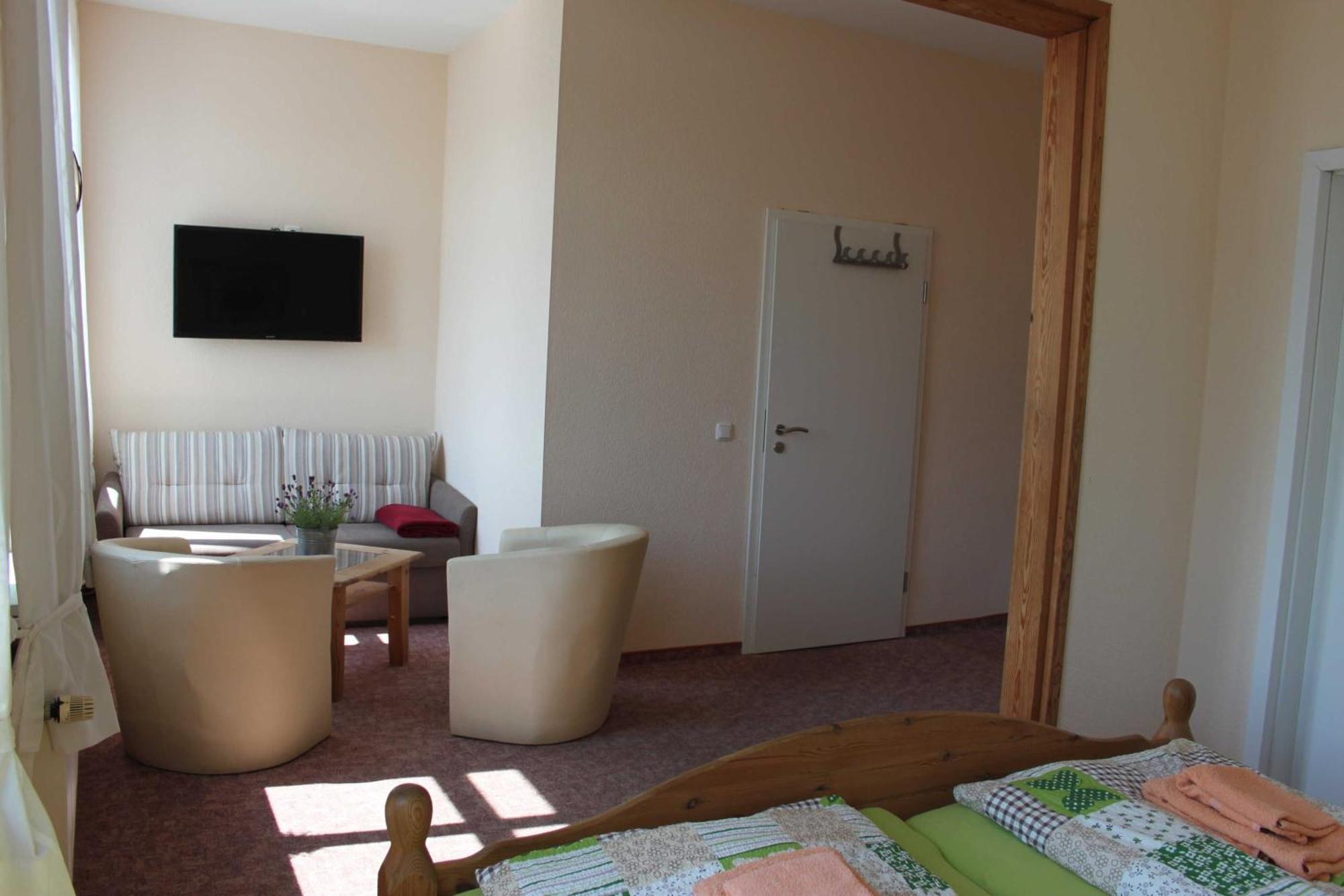 Hotel Pension Am Stadtgraben à Lübbenau Extérieur photo