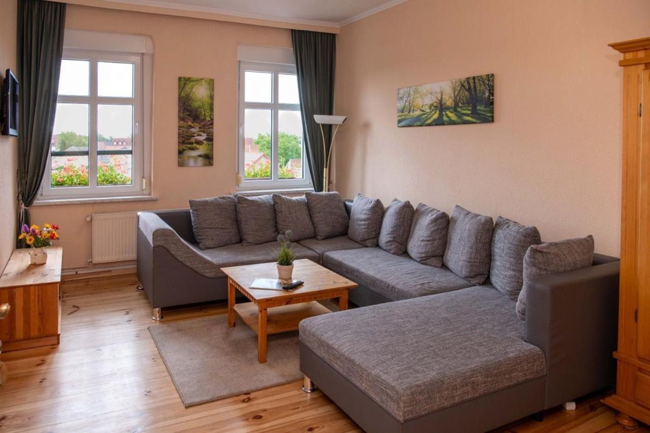 Hotel Pension Am Stadtgraben à Lübbenau Extérieur photo