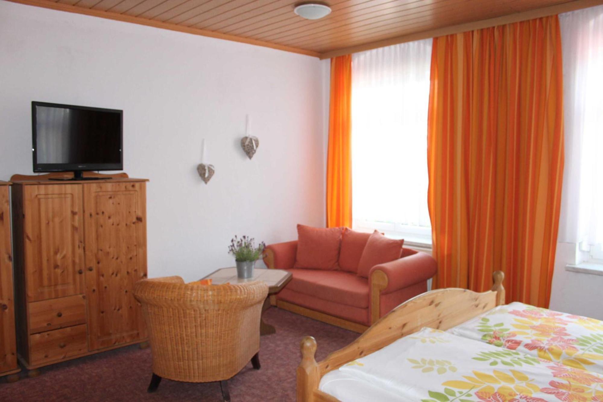Hotel Pension Am Stadtgraben à Lübbenau Extérieur photo