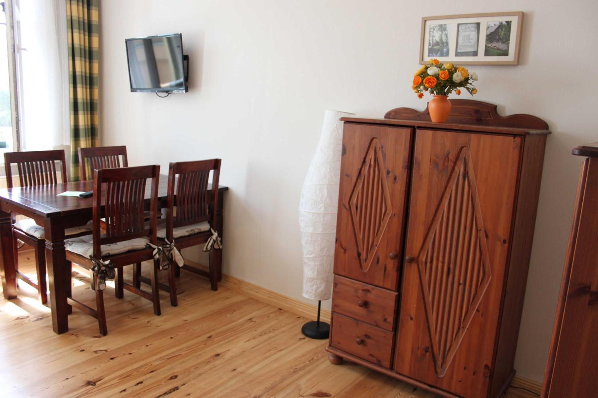 Hotel Pension Am Stadtgraben à Lübbenau Extérieur photo