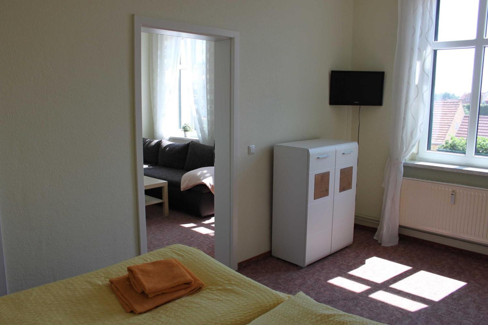 Hotel Pension Am Stadtgraben à Lübbenau Extérieur photo